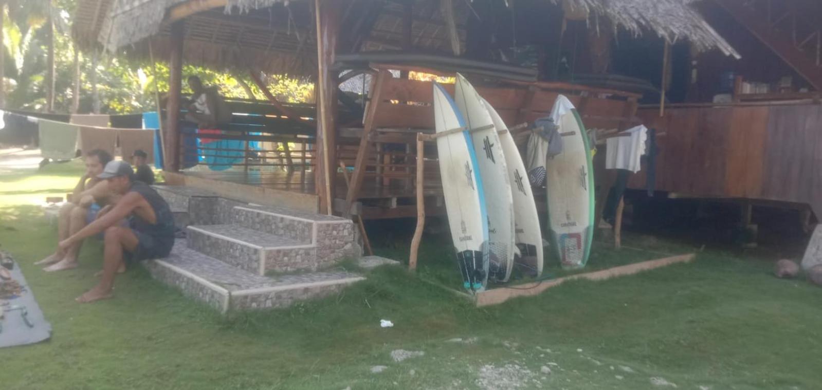 Mentawai Ebay Playground Surfcamp Masokut Exterior foto